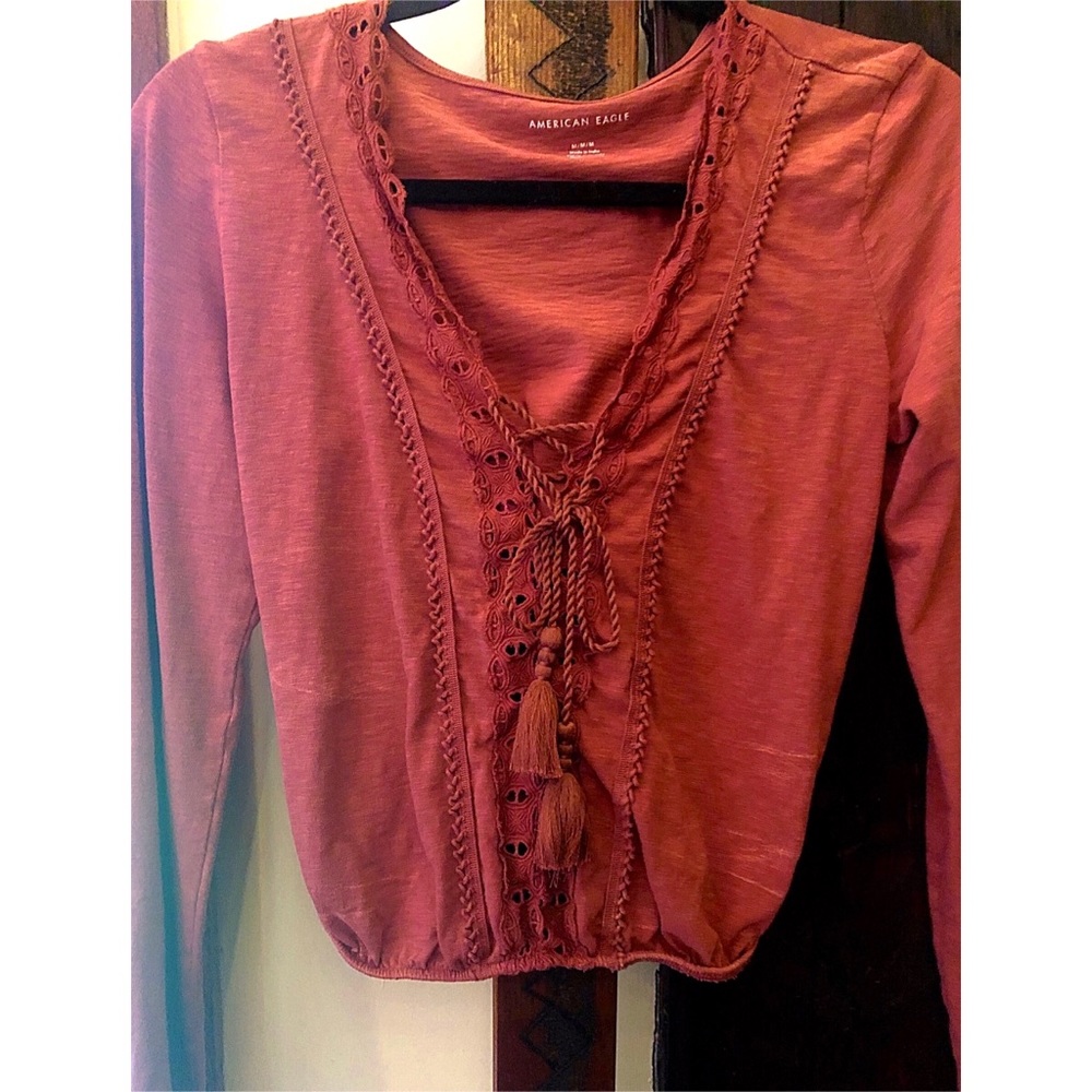 3/$15 American Eagle Cropped Blouse - Medium
